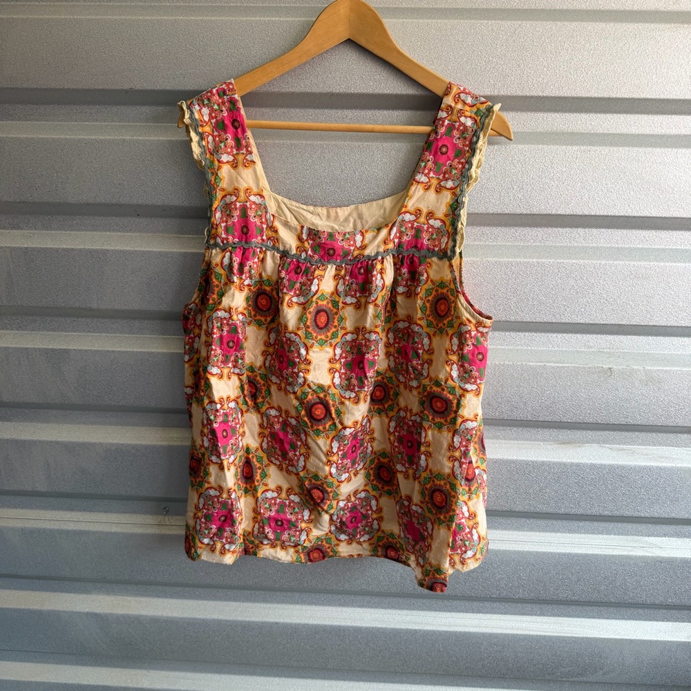 Let Me Be by Anthropologie Abstract Ruffled Tank Top Blouse
